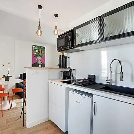 Modern - 2br4p - Sacre-coeur 2*